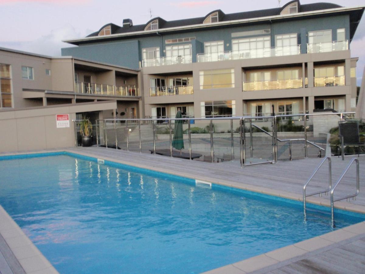 Marina View Apartments ギズボーン エクステリア 写真