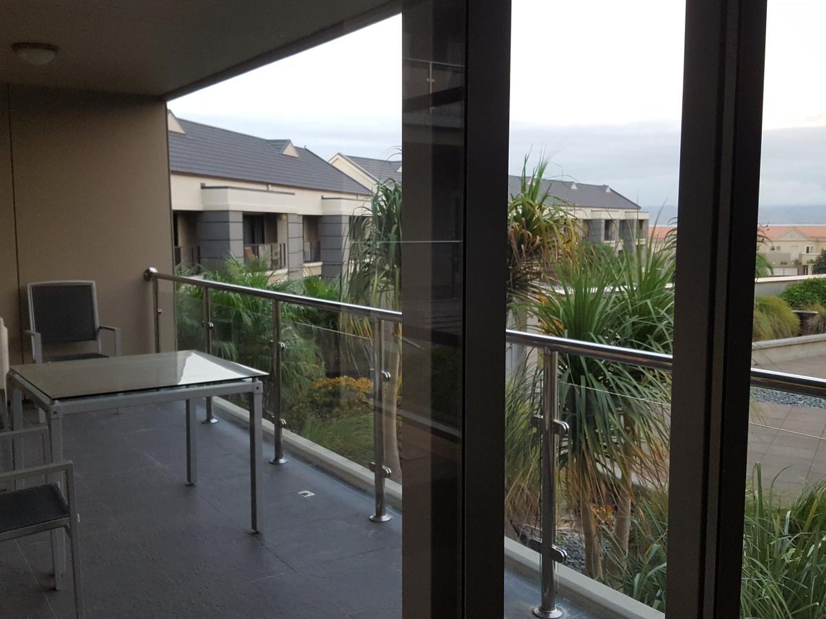 Marina View Apartments ギズボーン エクステリア 写真